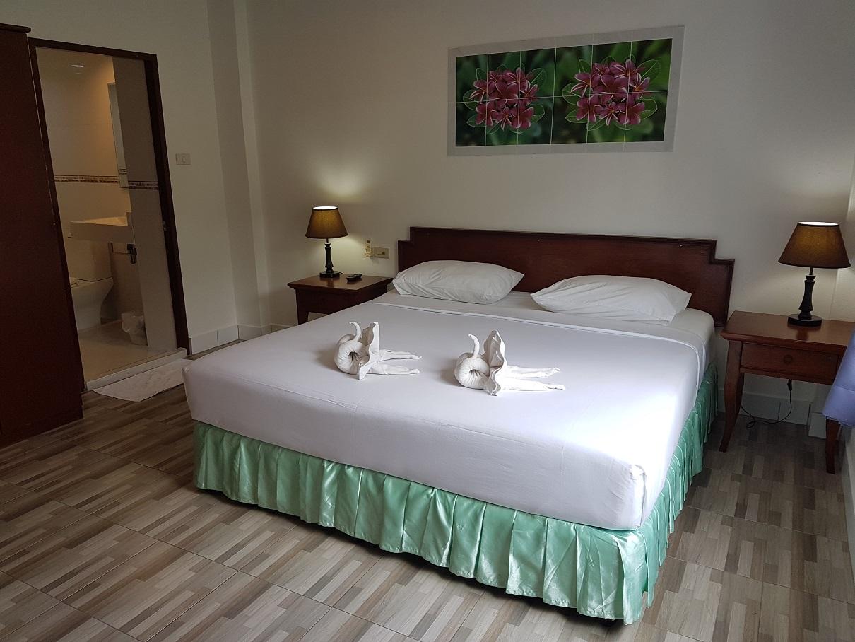 فندق ويلكم إن كارون Phuket المظهر الخارجي الصورة